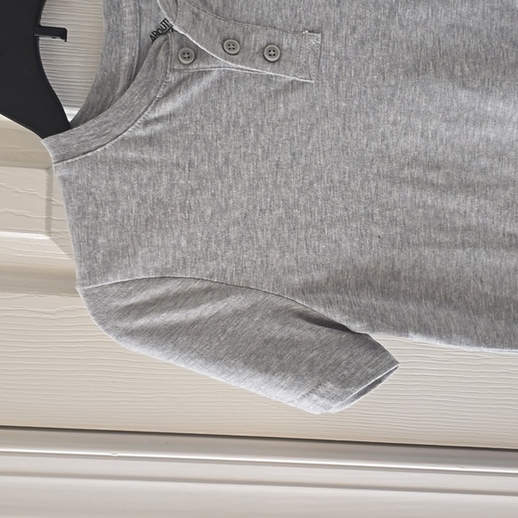 BUNDLE OF TWO HUSKY SHORT SLEEVE SHIRTS BOTH SIZE MEDIUM 10/12 HUSKY - Picture 9 of 13